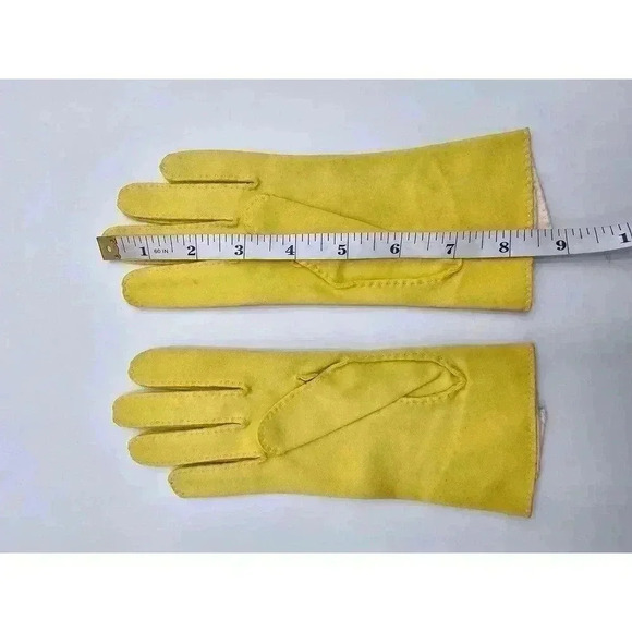Vtg Wear Right Women's Size 6.5 Yellow Suede Gloves - Picture 5 of 6